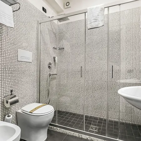 Reggia Hotel 4*